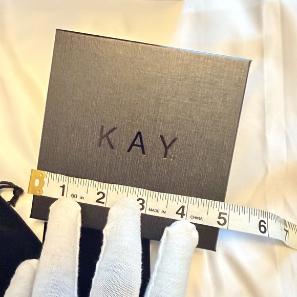 Kay Jewelers Original Gift Box + Dust Bag + Gift Bag Set - Picture 5 of 9